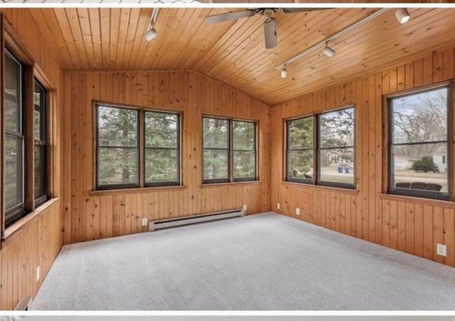 Photo - Three bedroom, two bathroom house with private beach access to White Bear Lake.