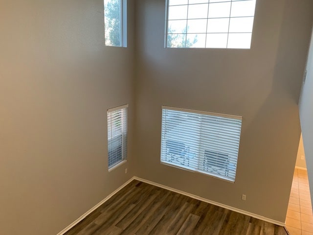 Photo - 1615 Carriage Cir