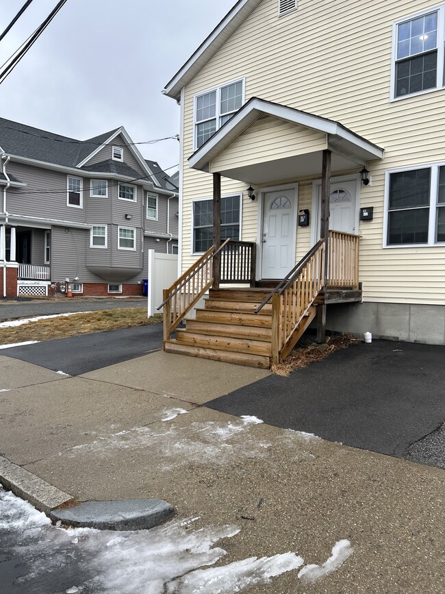 Photo - 25 Denison St