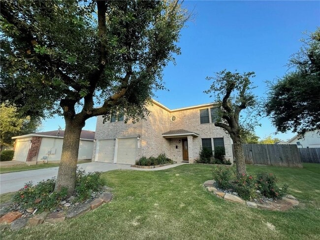 Photo - 102 Brentwood Dr