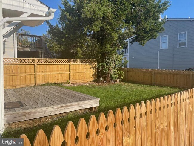 Photo - 108 Railroad Ave