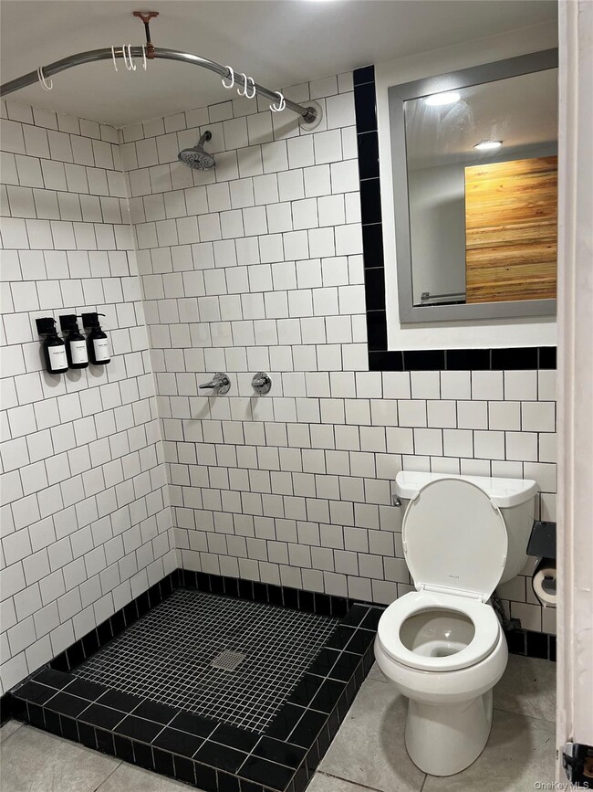 Photo - 45 Shady Ln Unidad Cottage