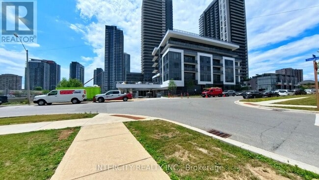 Photo - 5105 Hurontario St Unité 1103