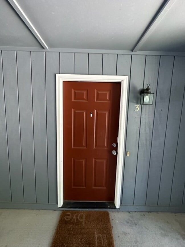 Photo - Lovely 2 Bed, 2 Bath Condo in Karen Lakes