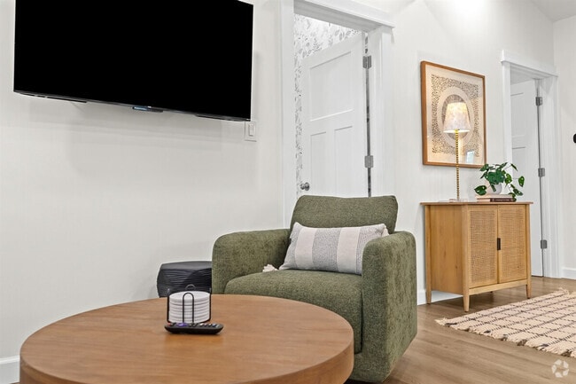 Building Photo - 215 Ardmore Dr Unit ID1262764P Rental