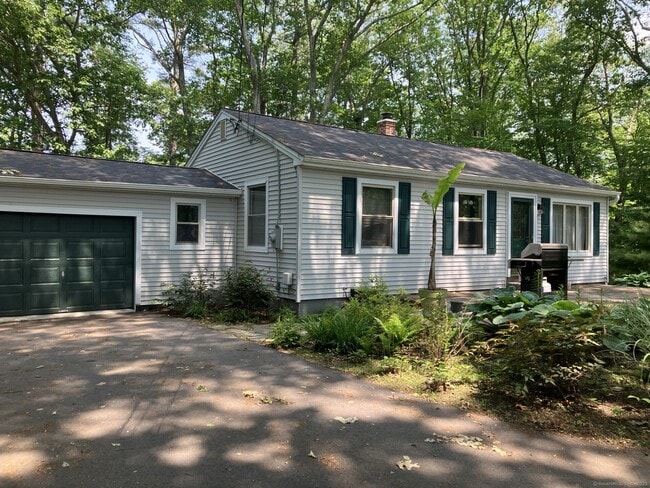 Photo - 229 Wauregan Rd House