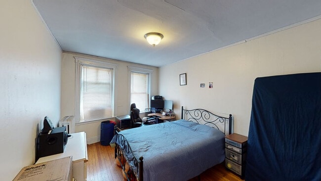 Photo - 173 W 2nd St Unit #2