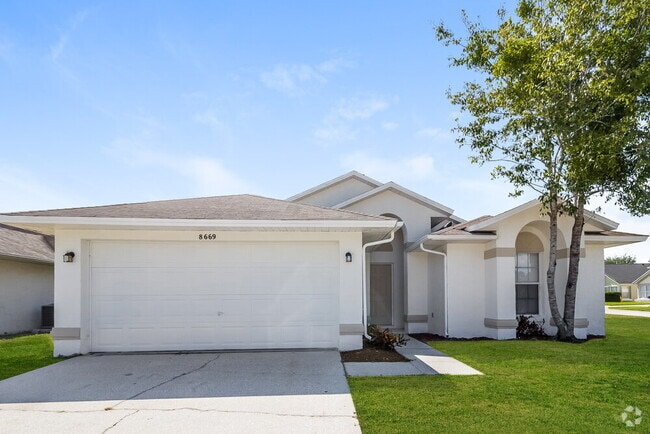 Building Photo - 8669 Wellington Loop Rental