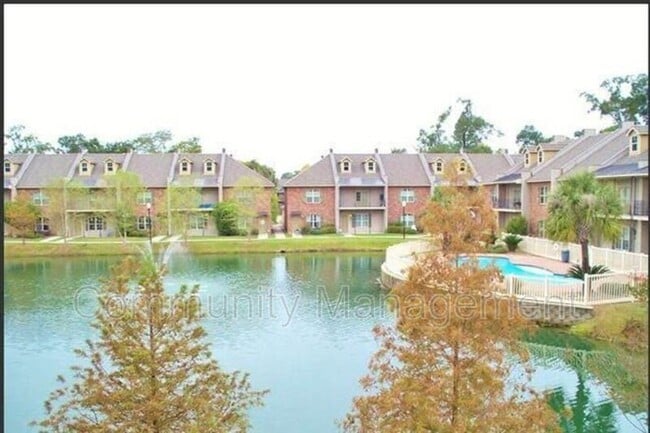 Photo - 4637 Burbank Dr Unit Apt 406