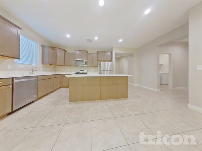 Photo - 30094 W Clarendon Ave