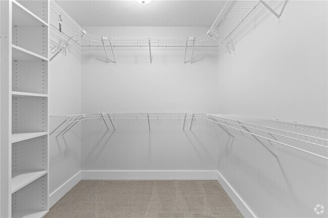 Building Photo - 7153 Challenger Cir Rental