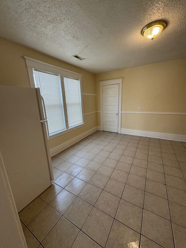 Photo - 1704 S 4th St Unidad 1704-2