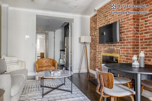 Photo - 102 E 7th St Unit FL3-ID954