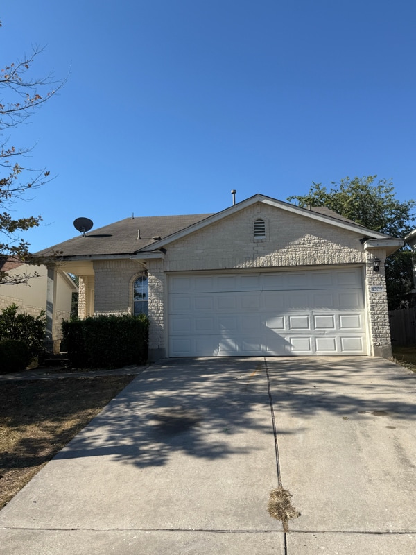 Building Photo - 1209 Coronation Way