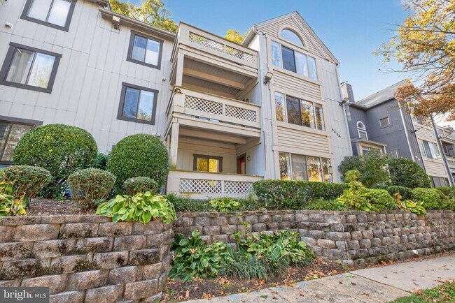 Photo - 910 Windbrooke Dr Unit 910