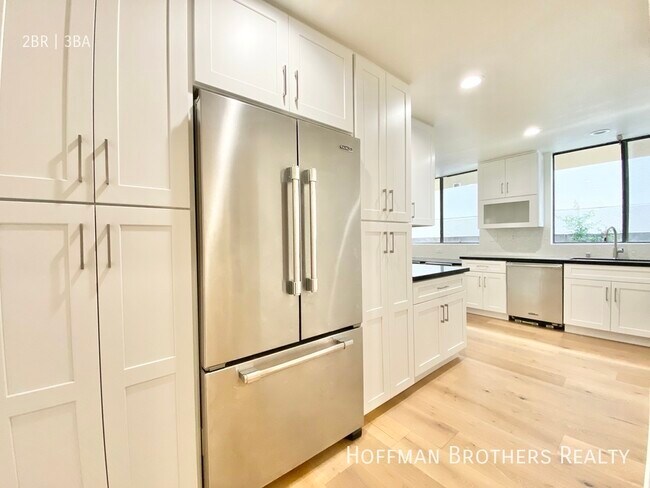 Photo - 131 N Wetherly Dr Unidad 104