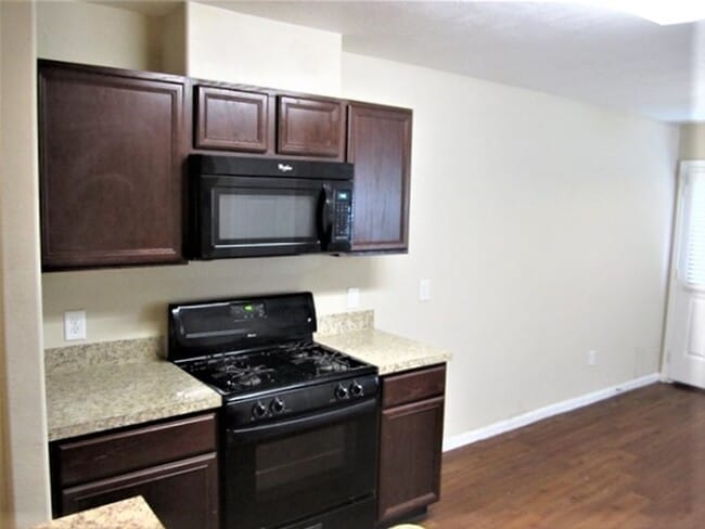 Photo - 22270 Queenbury Hills Dr