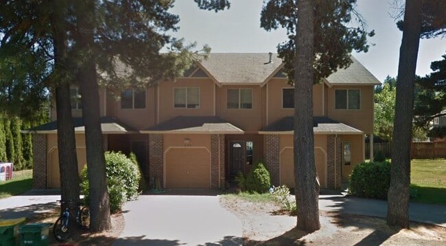 Photo - 1119 Maple St