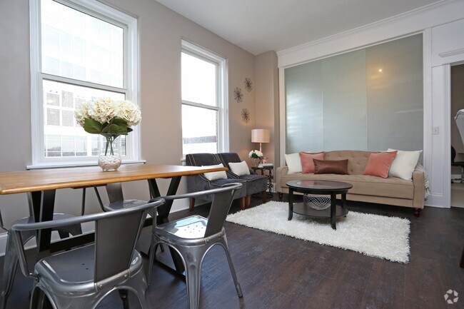 2BR, 2BA - Living Room