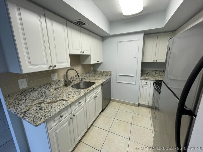 Photo - 5956 NW 21st St