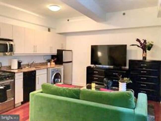 Photo - 219 S 18th St Unit 404