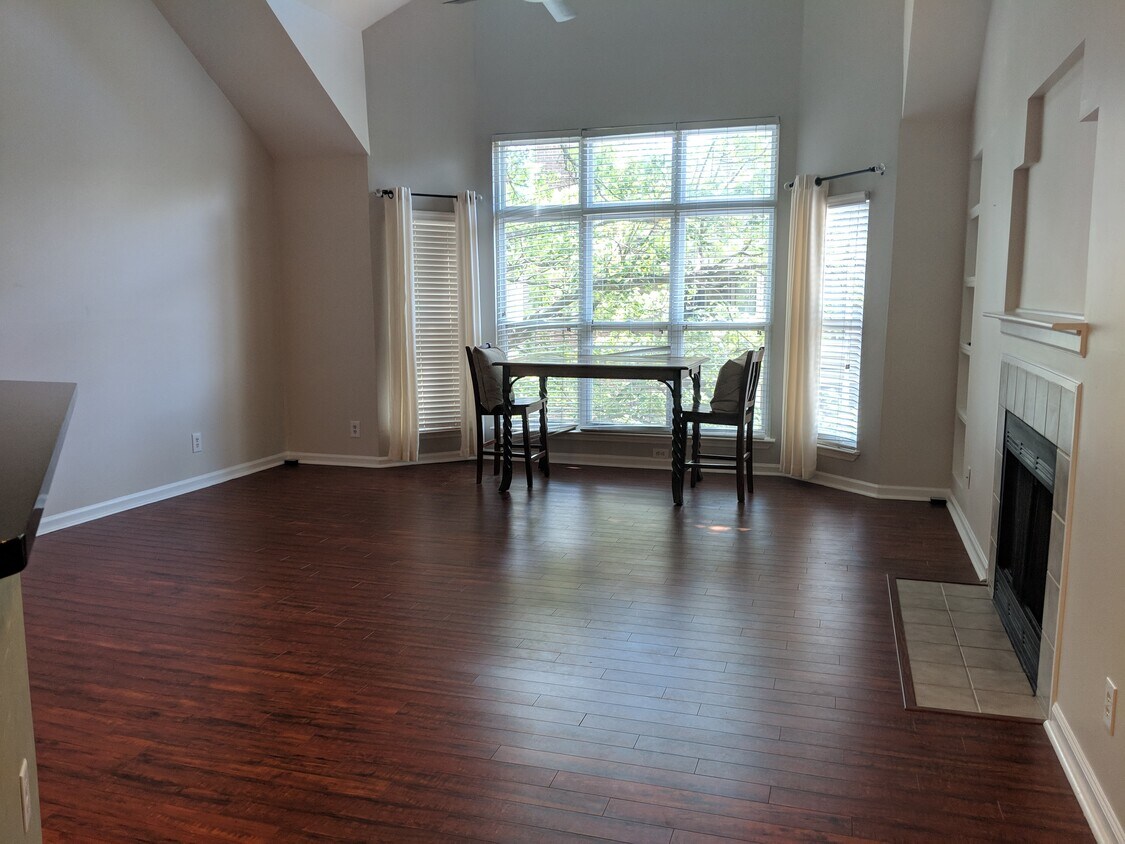 Photo - 513 N Graham St (Charlotte, NC)