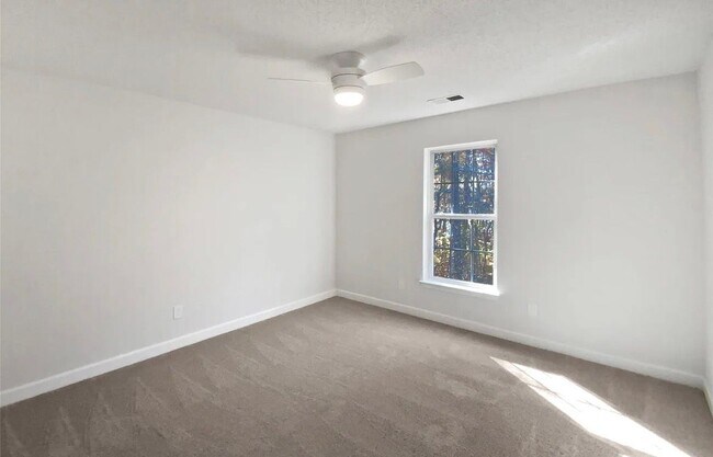 Photo - 2564 Captains Watch Rd NE