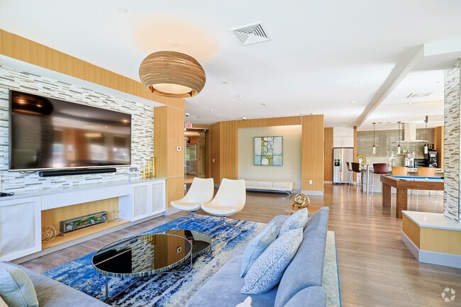 Lookout Lounge