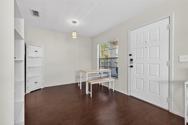 Photo - 2597 Countryside Blvd Unit 209