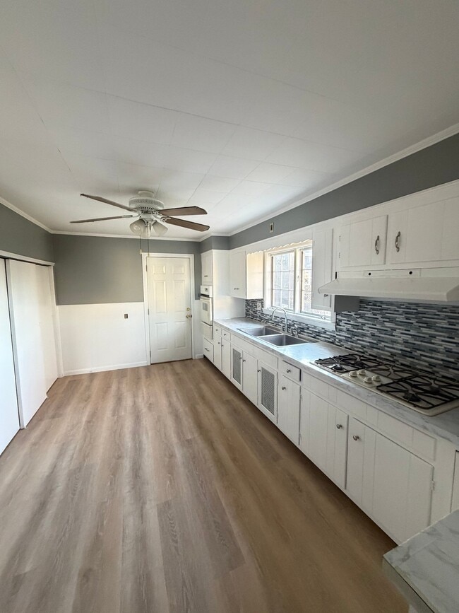 Photo - 139 North St Unidad 2