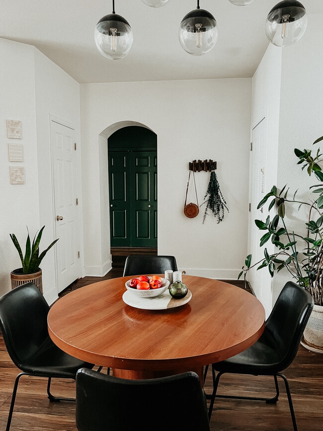 Photo - 14343 E 1st Dr Unidad 307