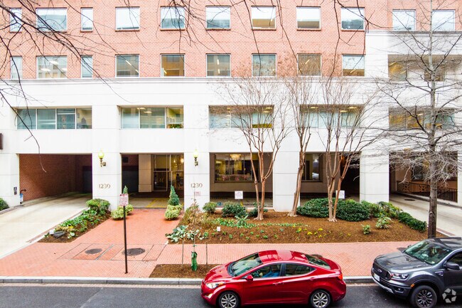 Photo - Metropolitan Condos