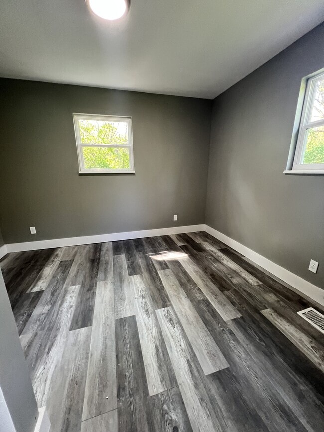 Photo - 2737 Harrison Pike