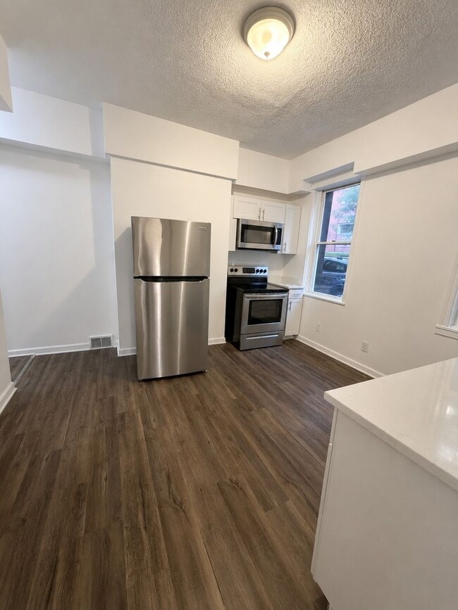 Photo - 4415 Garwood Way Unit 1