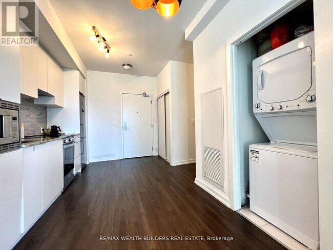 Photo - 49 E Liberty St Unit 413