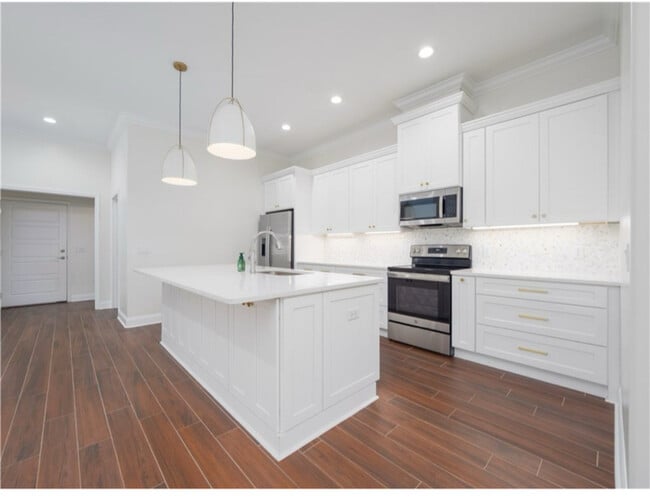 Photo - 206 Placid Rd