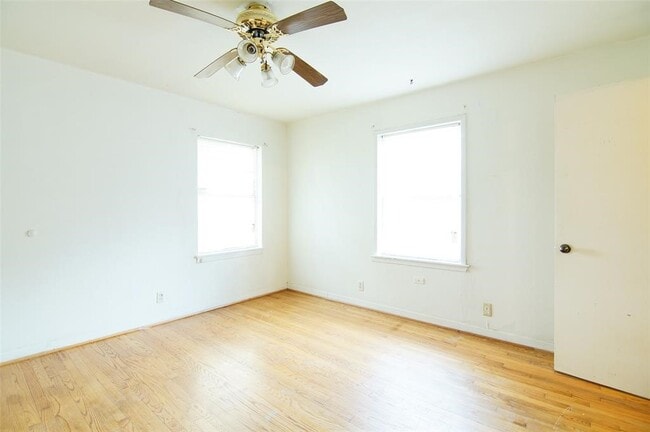 Building Photo - 4034 Osby Dr