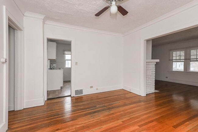 Photo - 3333 Desota Ave Unit 3333 Desota Ave  2