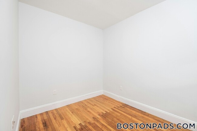 Photo - 49 Worthington St Unidad 11