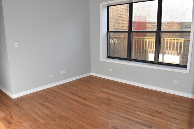 Photo - 4614 N Kedzie Ave Unidad 202