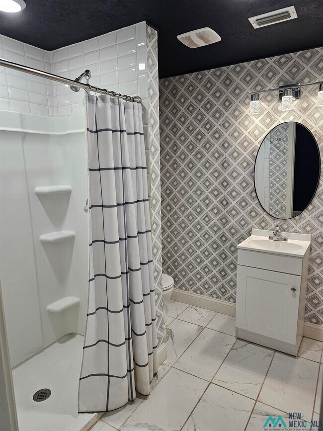 Photo - 201 W Yucca Ave