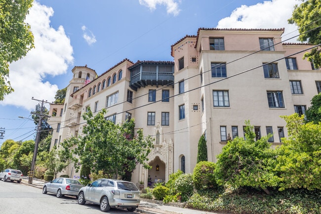 491 Crescent