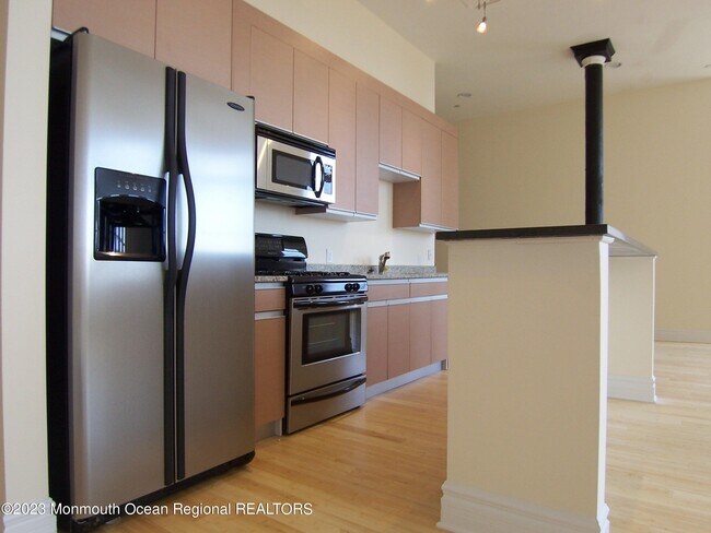 Photo - 300 Emory St Unit 316