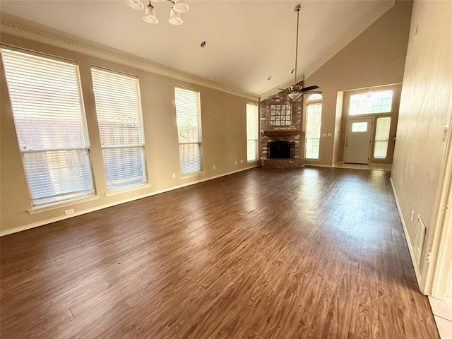 Photo - 8902 Bayshore Ln
