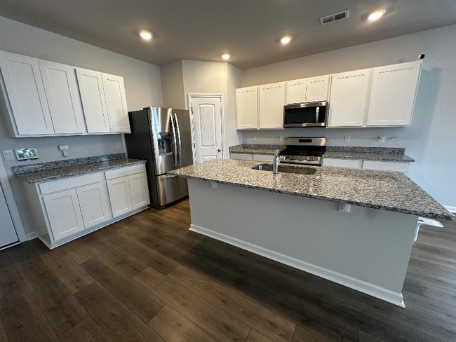 Photo - 1525 Ashgrove Pl