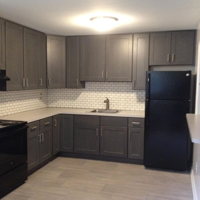 Photo - Oxford Heights