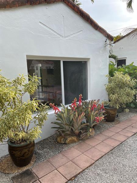 Photo - 1005 Cortez St Unit B