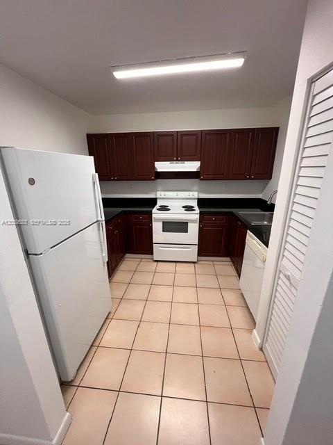 Photo - 2690 W 76th St Unidad 106