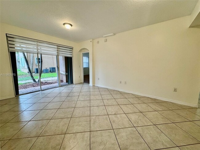 Photo - 6520 NW 114th Ave Unit 1601