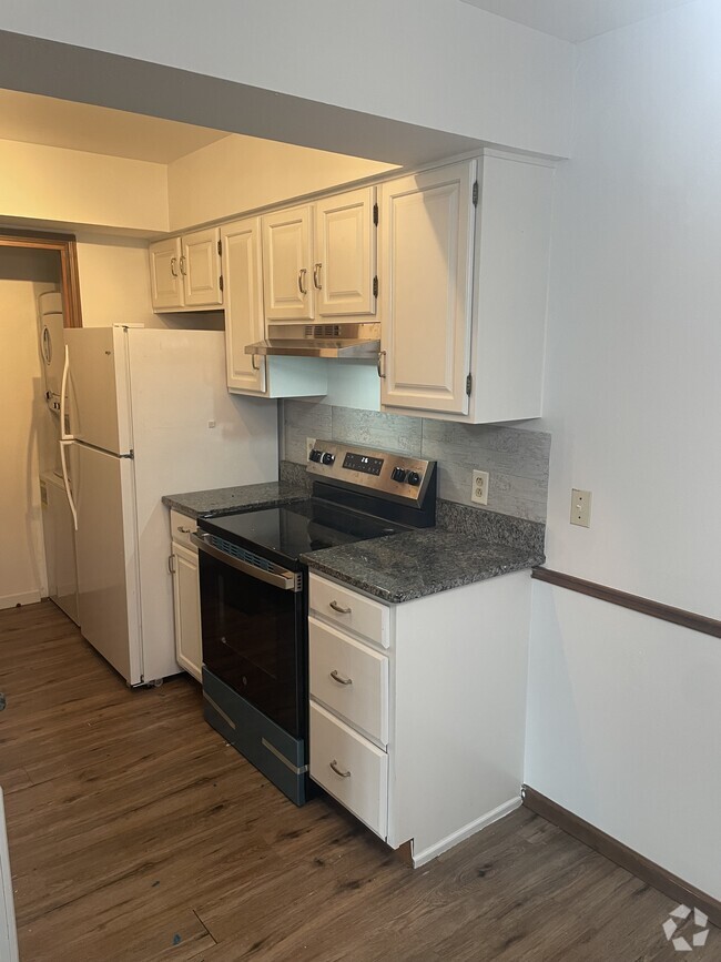 Building Photo - 5713 Tibaron Ln Unit 214 Rental